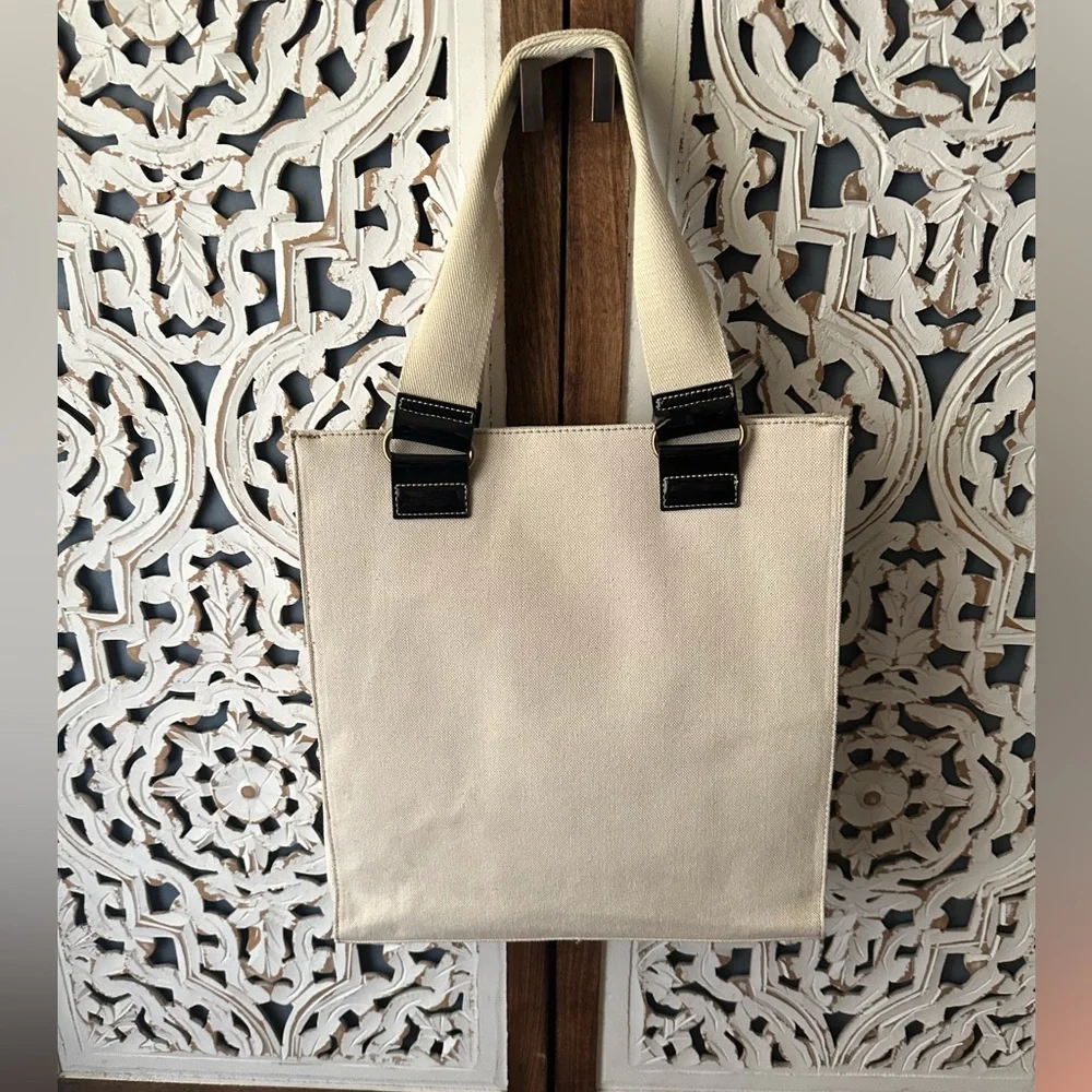 Jason Wu X Target collaboration Milu Tote Bag. - Picture 2 of 6